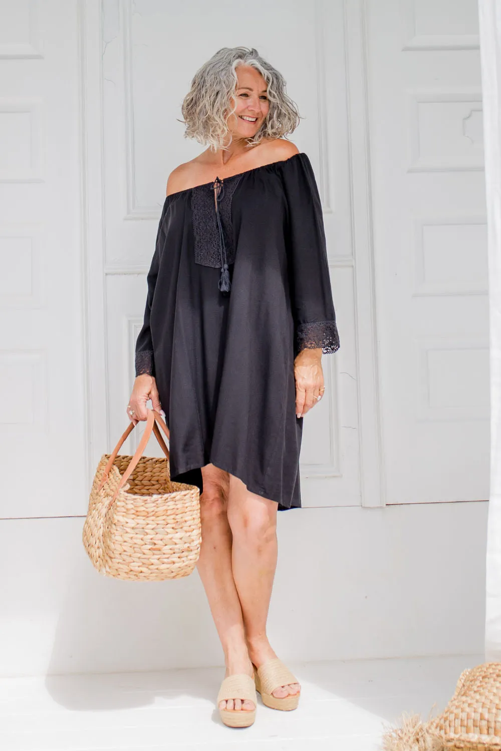 Little Lace Kaftan in Black