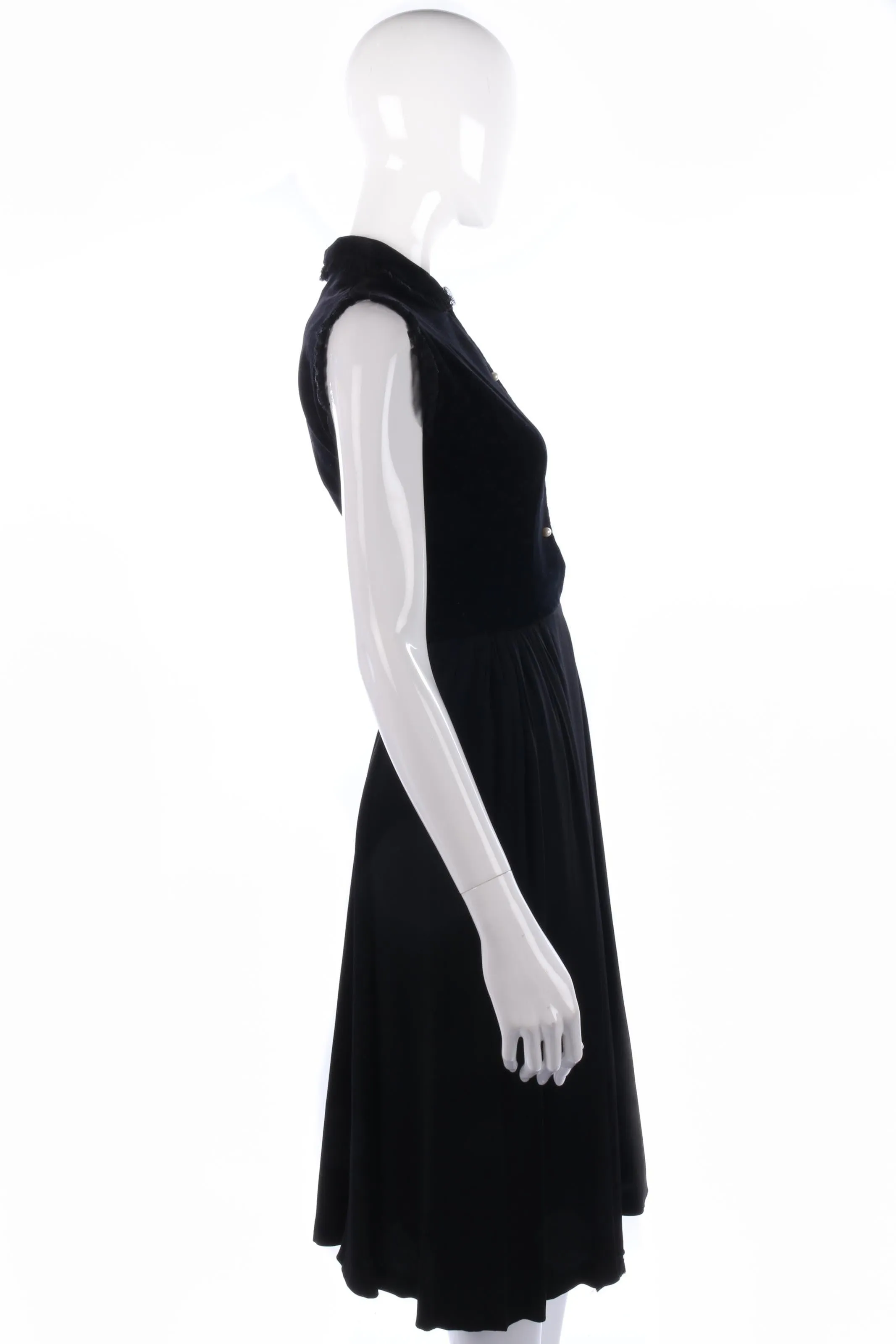 Lovely black vintage velvet and crepe dress size S