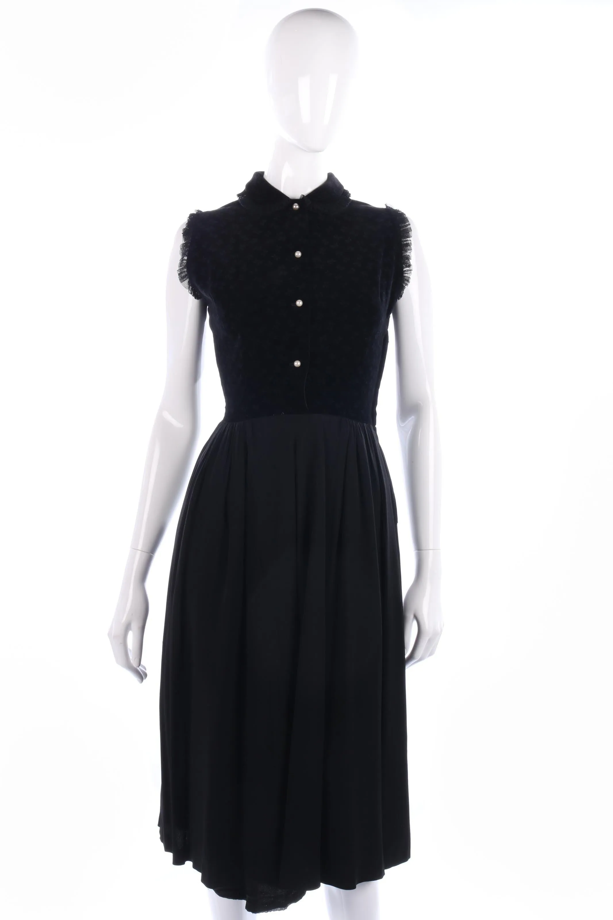 Lovely black vintage velvet and crepe dress size S